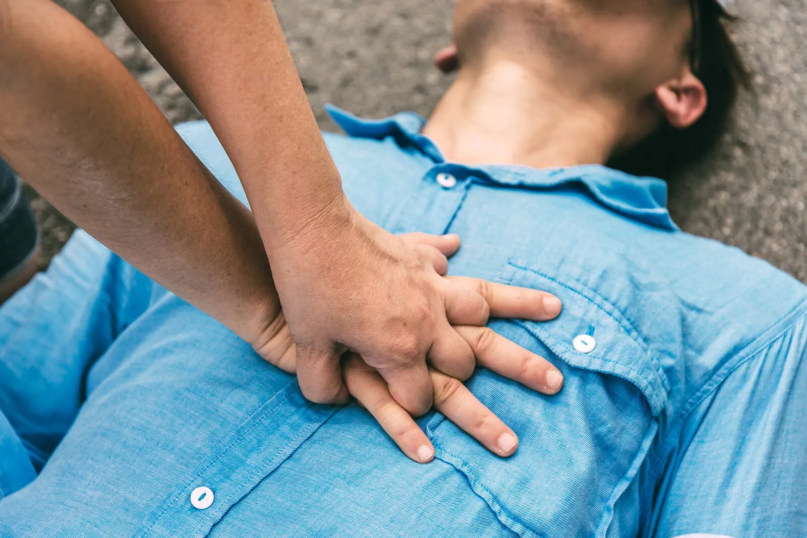 how to perform cpr on adults